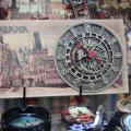 Dans un Magasin de souvenirs