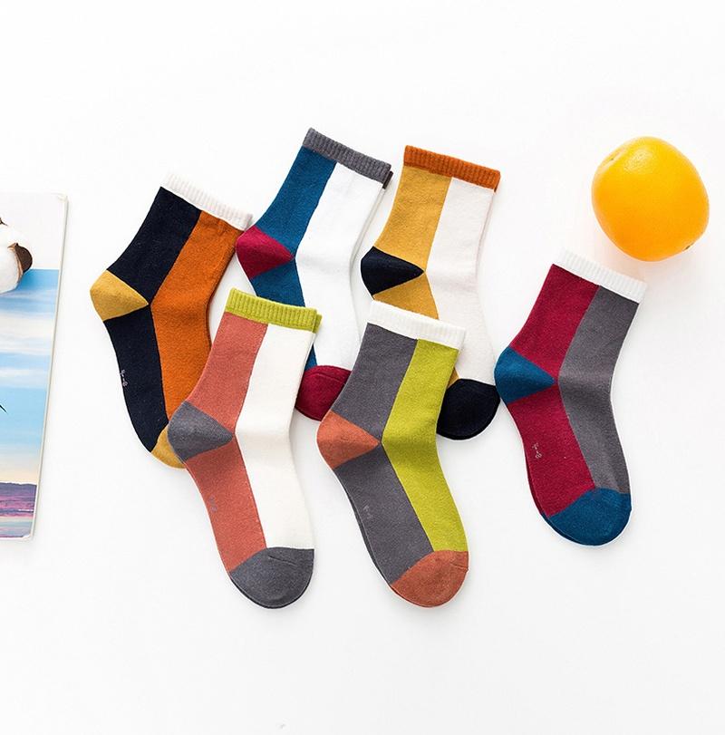 Nelle Stern Drôle de Chaussettes